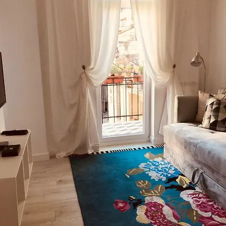 Appartement Momo 123