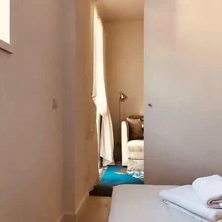 Lägenhet Momo 123 Belgrad