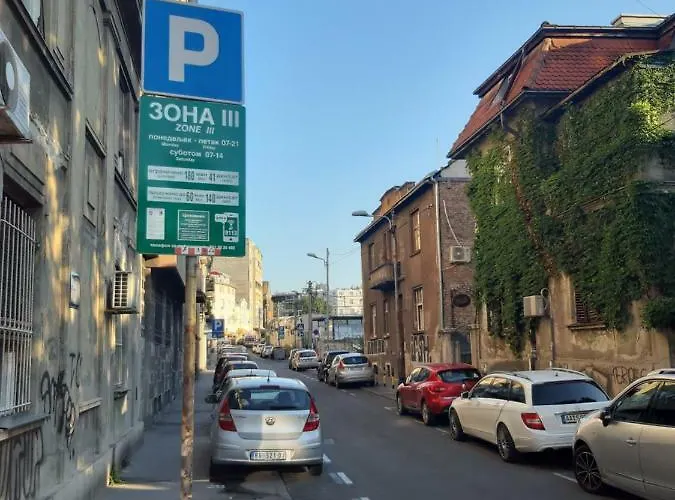 Momo 123 * بلغراد